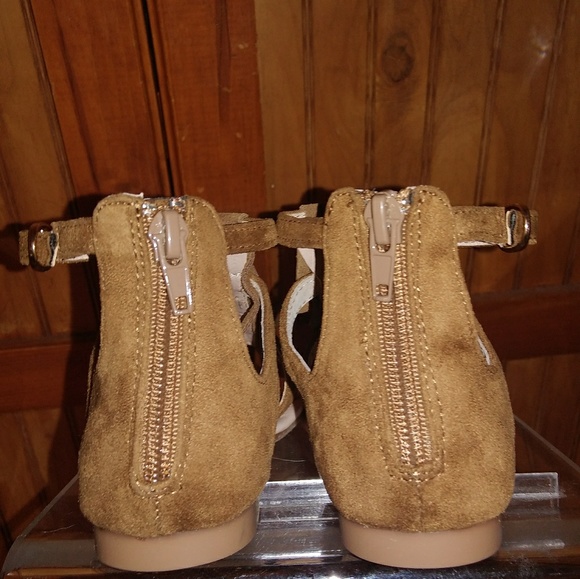 Volatile Kids Fringe Sandals - Picture 3 of 3